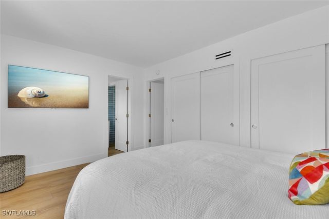 980 7th AVE S 204, Naples, FL 34102