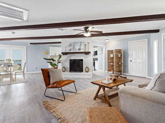 2055 Hwy 87, Crystal Beach, TX 77650