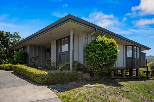 58 Del Mesa Carmel, Carmel, CA 93923