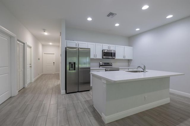 2240 84th Court, Vero Beach, FL 32966
