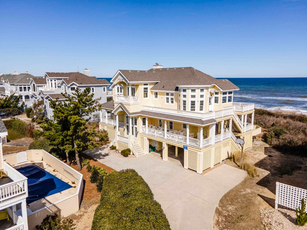 Image 1 of property listing at 169 Salt House Road Lot 238, Corolla, NC 27927