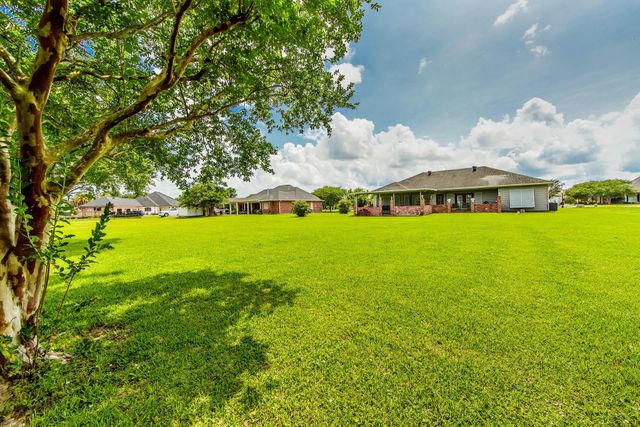 141 Tyler Christian Drive, Houma, LA 70360