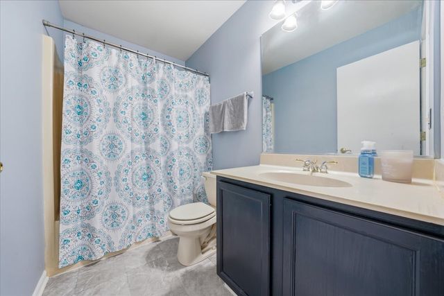287 Lilac Drive, Romeoville, IL 60446