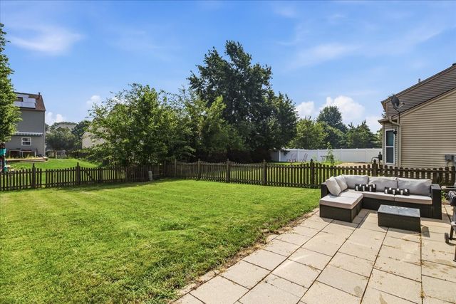 287 Lilac Drive, Romeoville, IL 60446