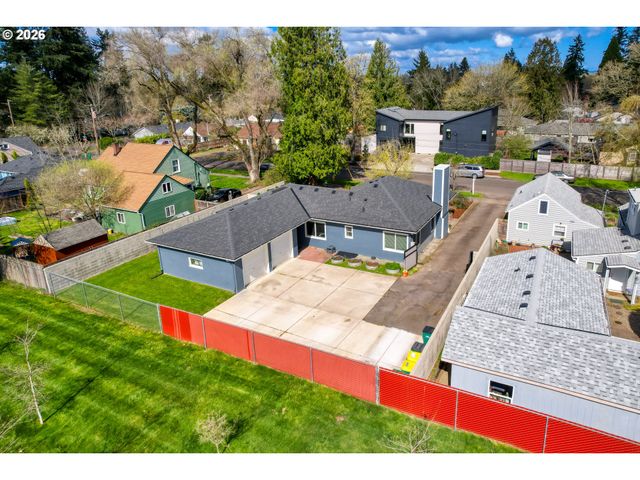 12620 Sw 10TH St, Beaverton, OR 97005