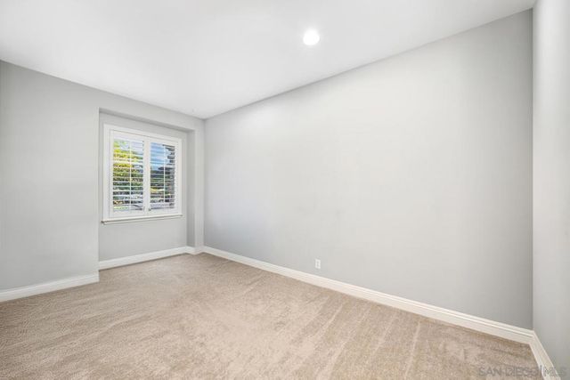 29190 Crystal Ridge Ct, Escondido, CA 92026