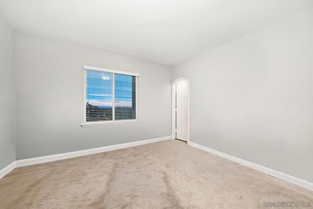 29190 Crystal Ridge Ct, Escondido, CA 92026