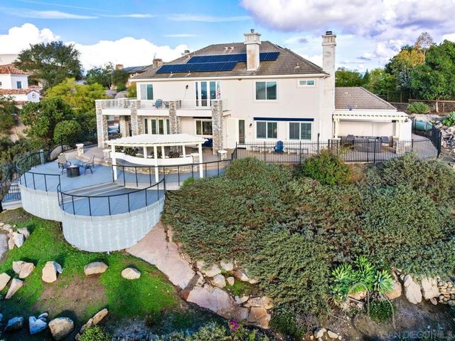 29190 Crystal Ridge Ct, Escondido, CA 92026