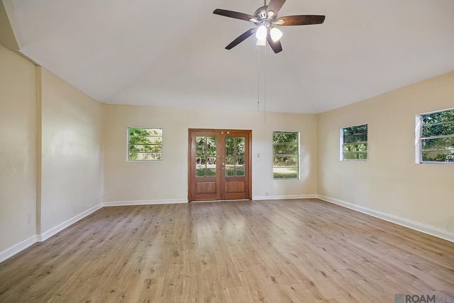 635 Staring Ln, Baton Rouge, LA 70810