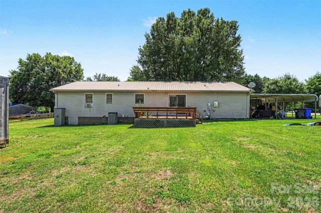 129 Laura Road, Mooresville, NC 28117