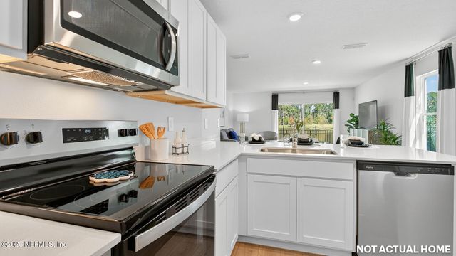5888 VICTORIA CREEK Lane, Jacksonville, FL 32219