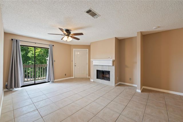 2501 Gulf Freeway 6A, Dickinson, TX 77539