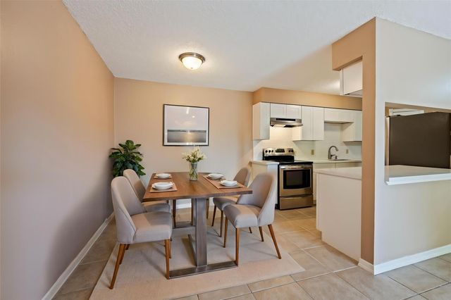 2501 Gulf Freeway 6A, Dickinson, TX 77539