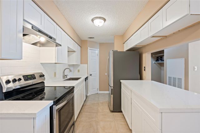 2501 Gulf Freeway 6A, Dickinson, TX 77539