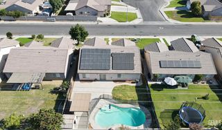 10601 Pleasant Valley Drive, Bakersfield, CA 93311