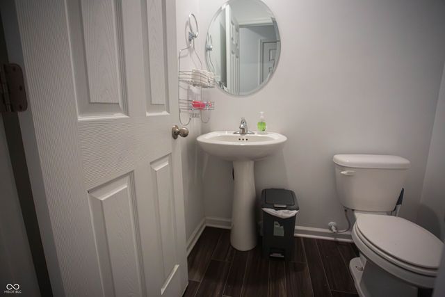 10048 Falls Canyon Lane, Indianapolis, IN 46229