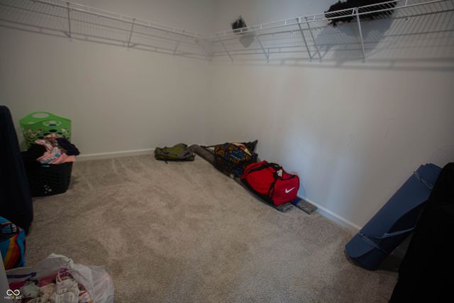 10048 Falls Canyon Lane, Indianapolis, IN 46229