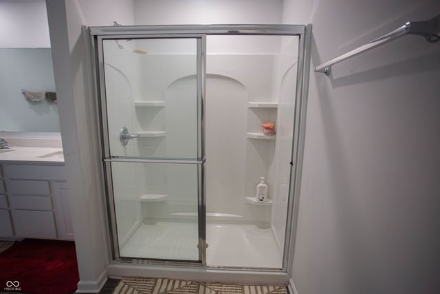 10048 Falls Canyon Lane, Indianapolis, IN 46229