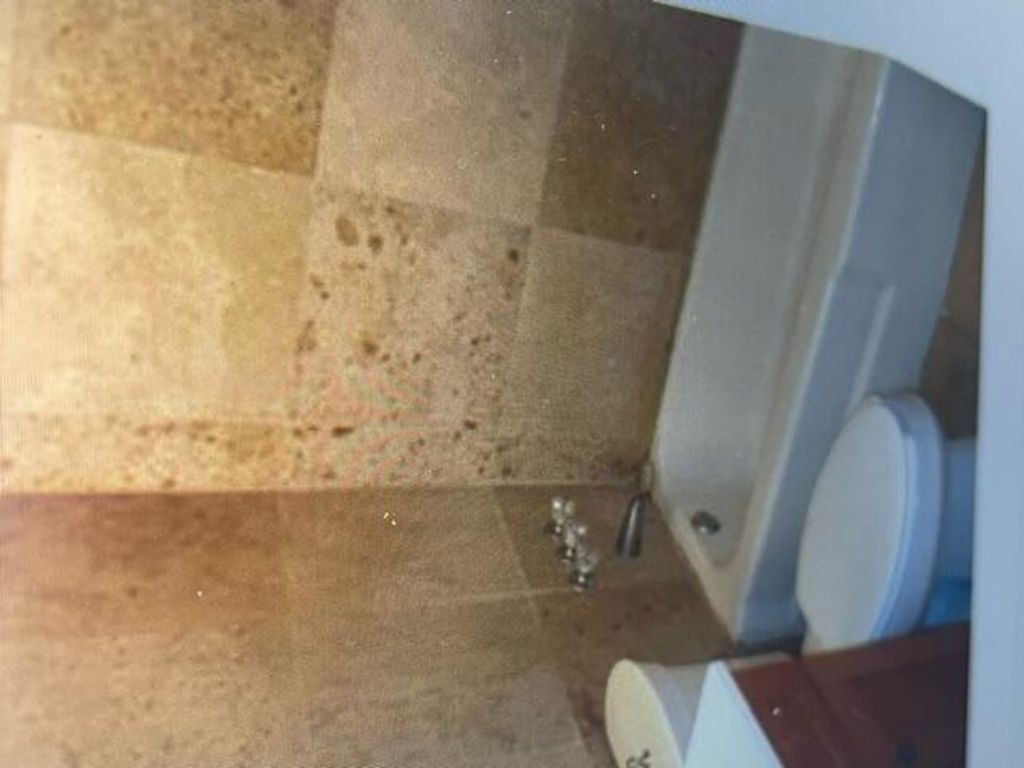 4051 NE 13th Avenue 61-3, Oakland Park, FL 33334