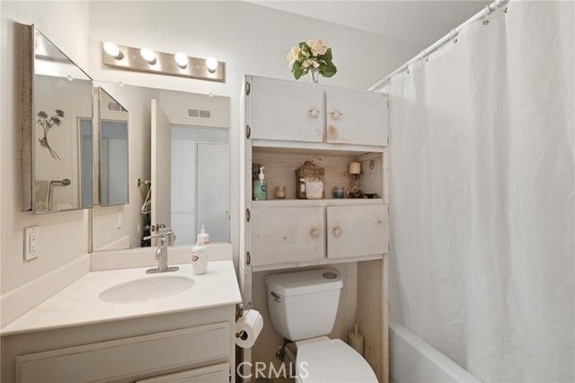 7857 Embry Point, San Diego, CA 92126