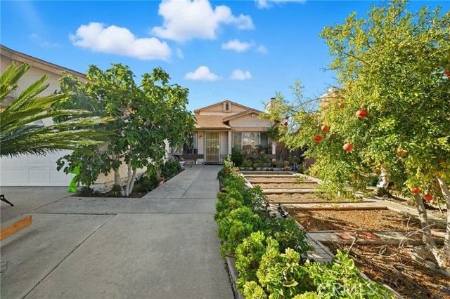 7857 Embry Point, San Diego, CA 92126