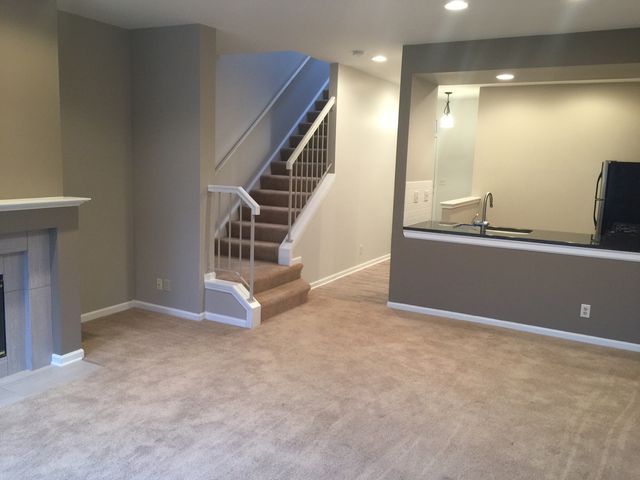 1828 Lucylle Court, St. Charles, IL 60174