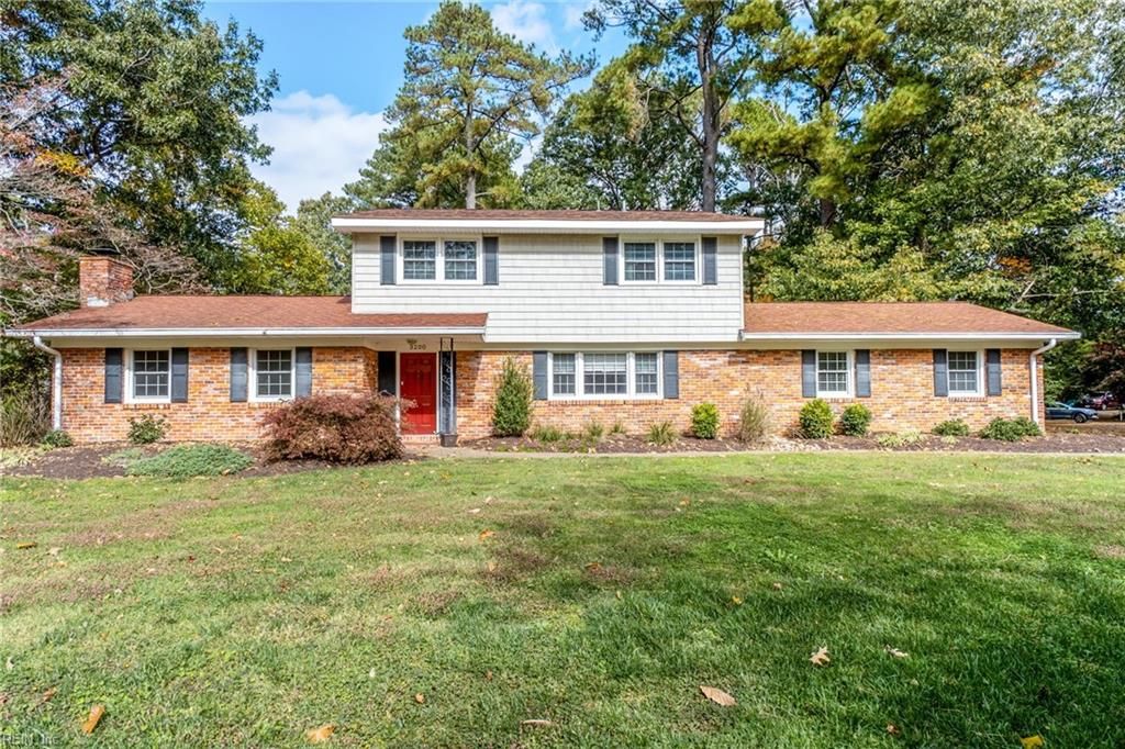 3200 Queensbury DR, Virginia Beach, VA 23452