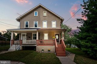 205 WASHINGTON ST, Spring City, PA 19475