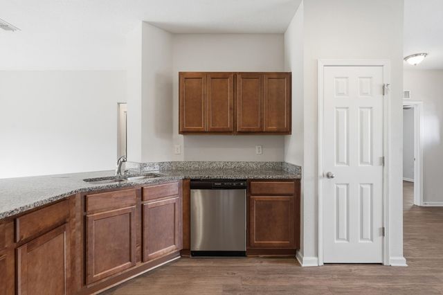 8772 Kaye Ln, Jacksonville, FL 32244