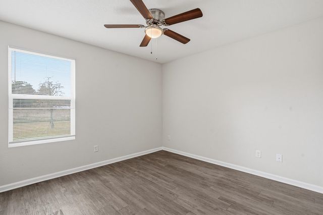 8772 Kaye Ln, Jacksonville, FL 32244