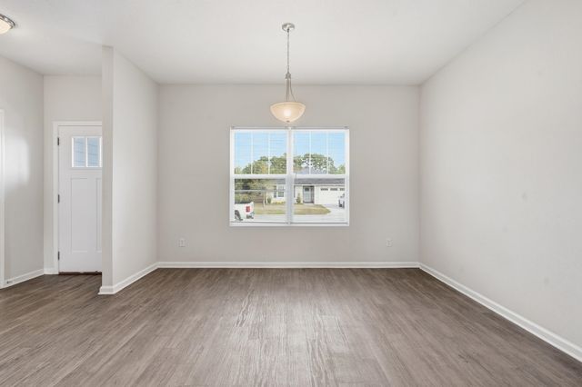 8772 Kaye Ln, Jacksonville, FL 32244