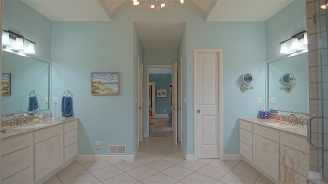 4033 Schmuhl Road, Benton Harbor, MI 49022