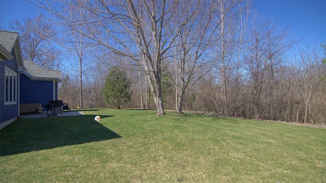 4033 Schmuhl Road, Benton Harbor, MI 49022