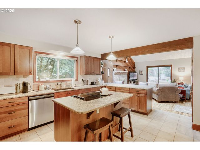 11270 Sw QUELLE Pl, Tigard, OR 97223