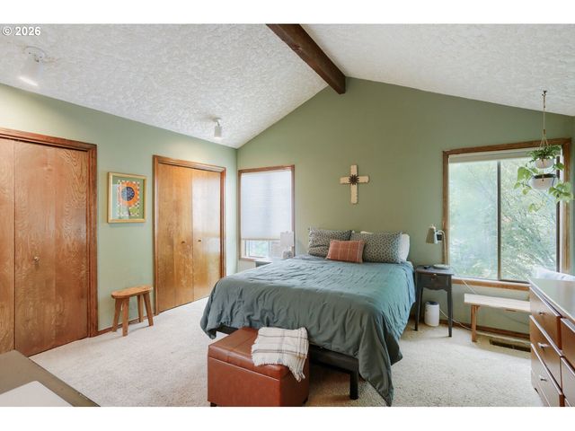 11270 Sw QUELLE Pl, Tigard, OR 97223