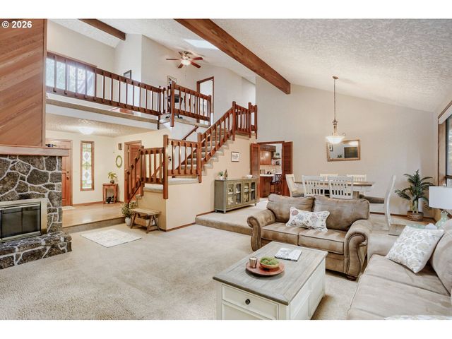 11270 Sw QUELLE Pl, Tigard, OR 97223