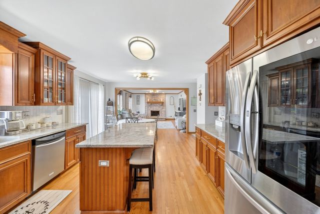 5636 9th Avenue, Countryside, IL 60525