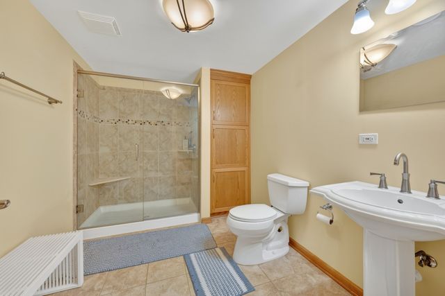 5636 9th Avenue, Countryside, IL 60525