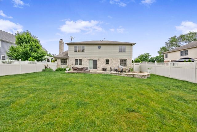 5636 9th Avenue, Countryside, IL 60525