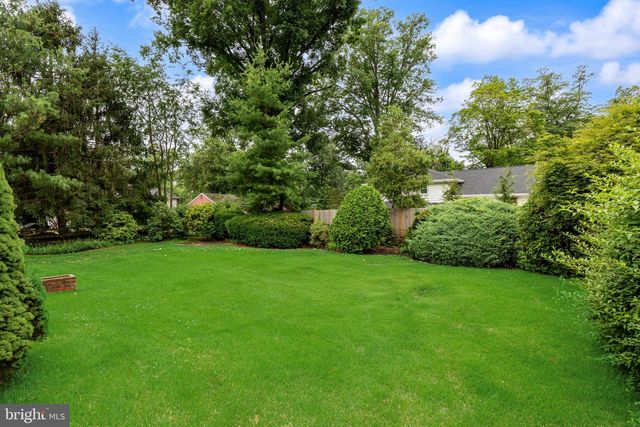 416 HOOTEN PL, Moorestown, NJ 08057