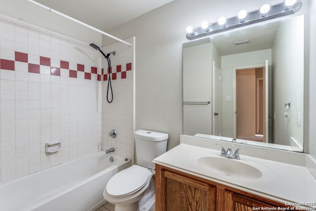 8346 Copperglen, Converse, TX 78109