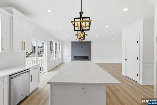 137 Platt Avenue, Saddle Brook, NJ 07663