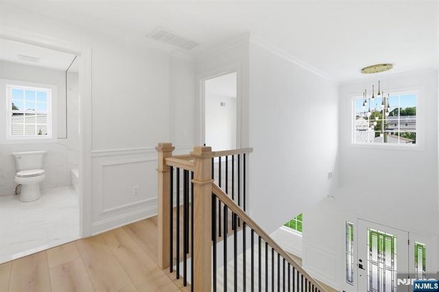 137 Platt Avenue, Saddle Brook, NJ 07663