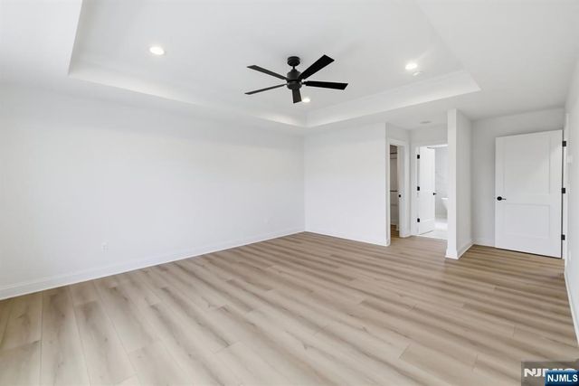 137 Platt Avenue, Saddle Brook, NJ 07663
