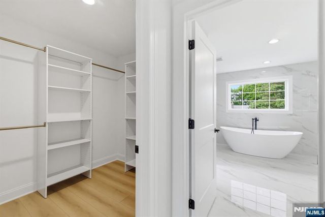 137 Platt Avenue, Saddle Brook, NJ 07663