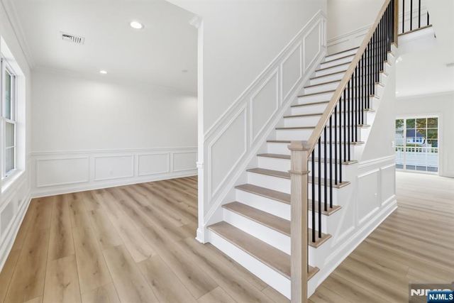 137 Platt Avenue, Saddle Brook, NJ 07663