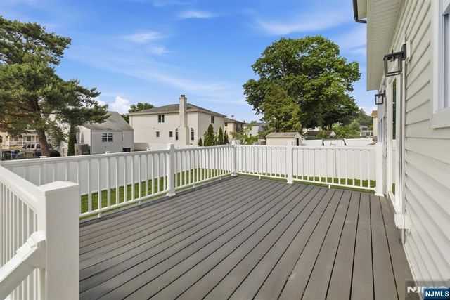 137 Platt Avenue, Saddle Brook, NJ 07663