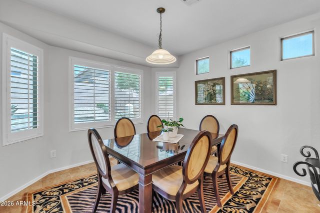2236 W SPUR Drive, Phoenix, AZ 85085
