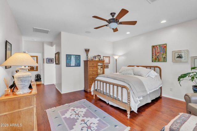 2236 W SPUR Drive, Phoenix, AZ 85085