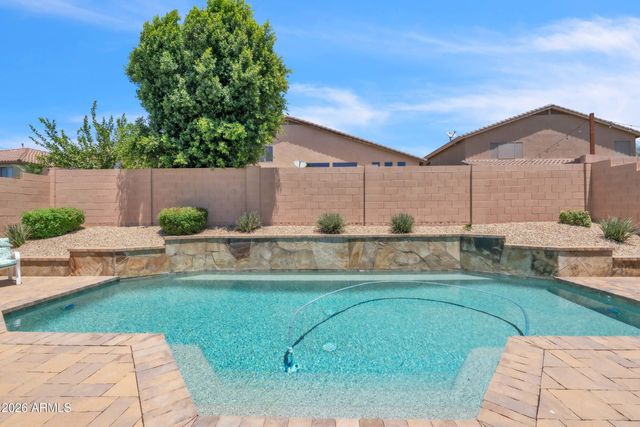 2236 W SPUR Drive, Phoenix, AZ 85085